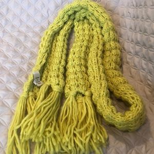 Knitted scarf